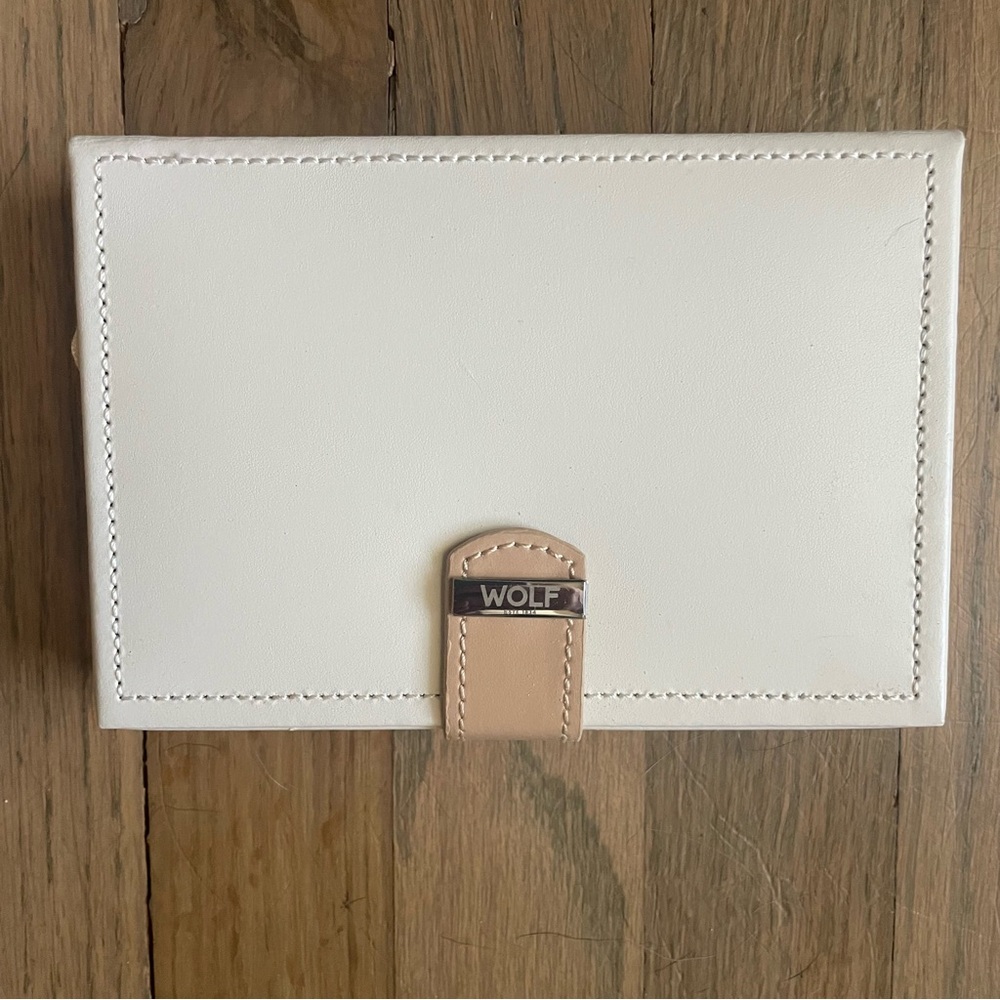 WOLF Cream Leather Jewelry Box